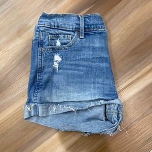Hollister High-Rise Short Short W28
